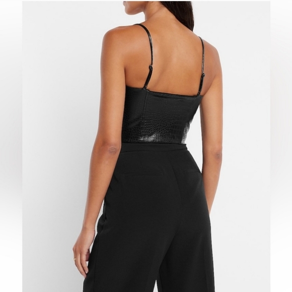 NWOT Express Body Contour Faux Croc Leather Stretch Crop Top - Picture 3 of 6